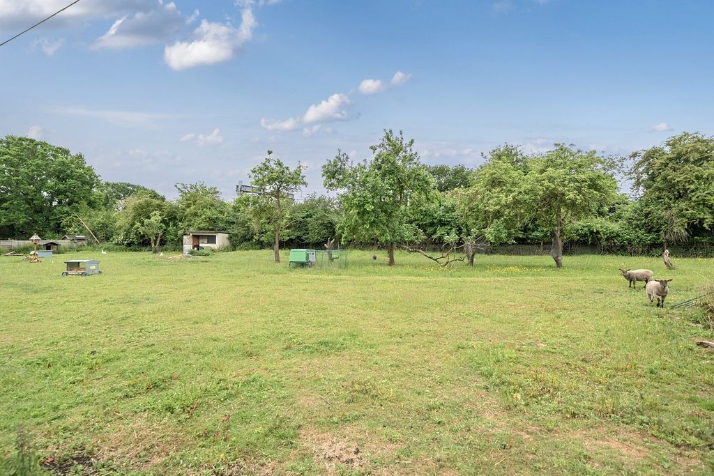 Additional image 3 of 3 bed farm for saleCastledon Road, Downham, Billericay CM11