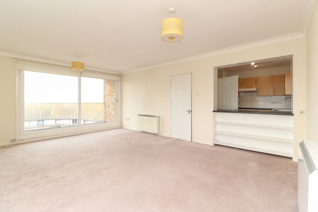 Additional image 3 of 2 bed flat for saleMckinlay Court, The Parade, Birchington, Kent CT7