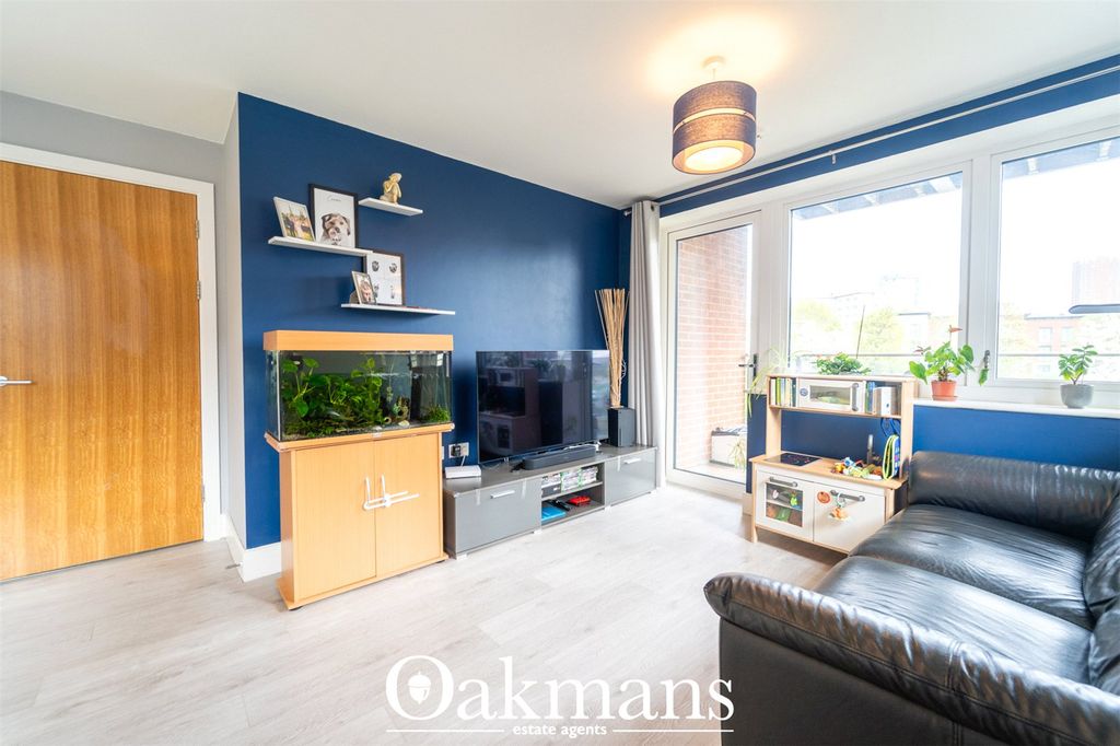 Additional image 4 of 2 bed flat for saleBell Barn Road, Birmingham, West Midlands B15
