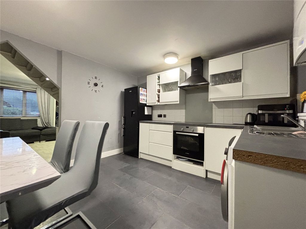 2 bed detached house for saleKingston Crescent, Lordswood, Kent ME5 photo 5