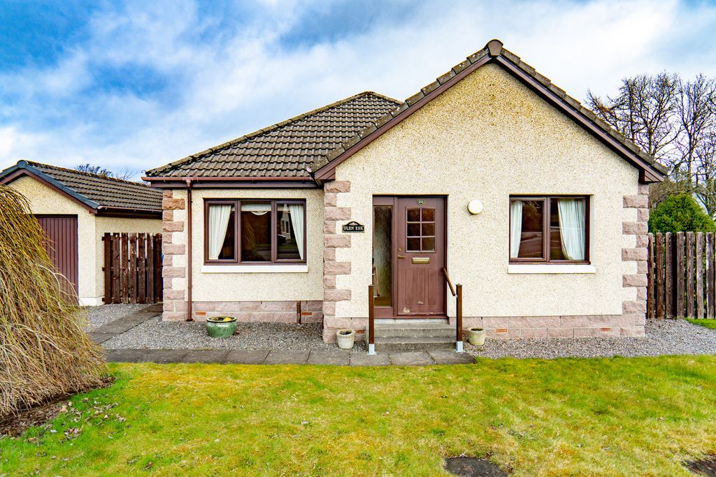 3 bed detached bungalow for saleAllarburn Park, Beauly IV4