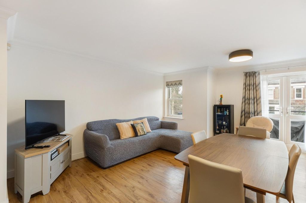 Additional image 4 of 2 bed flat for saleKemerton Road, Beckenham BR3