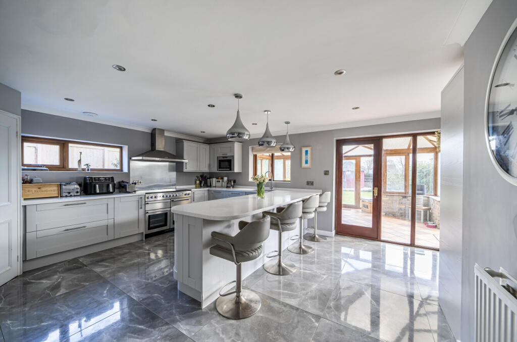 Additional image 10 of Pullens Orchard, West Pennard, BA6
