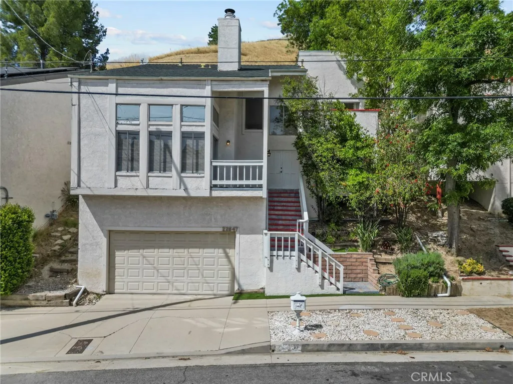 Additional image 2 of 22647 Margarita Dr, Woodland Hills, CA 91364