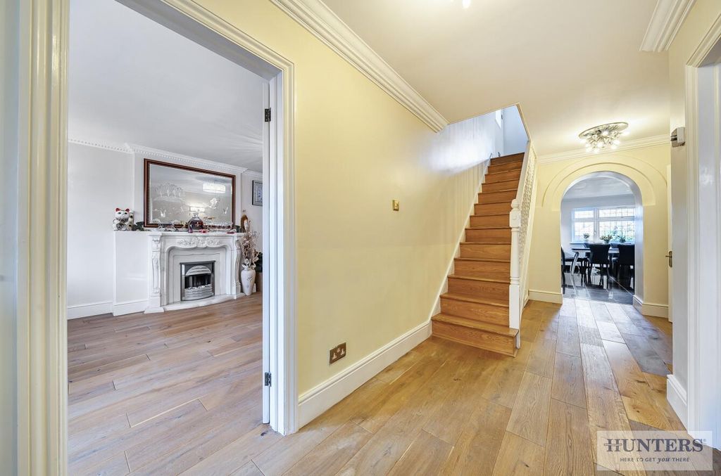 Additional image 5 of 5 bed detached house for saleMayplace Road East, Bexleyheath DA7