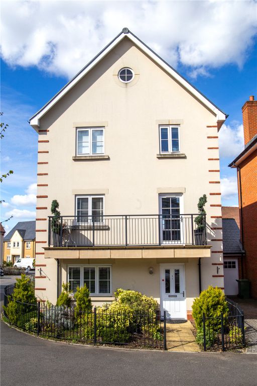 Additional image 33 of 5 bed town house for saleFrench Drive, Wellesley, Aldershot GU11