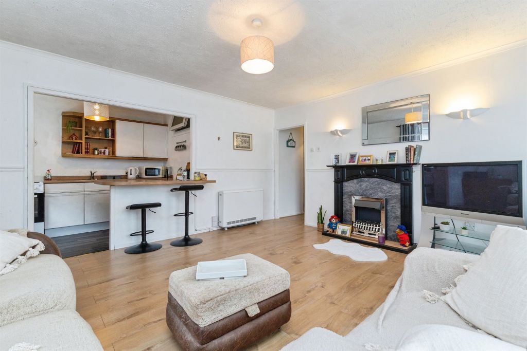 Additional image 2 of 3 bed flat for saleClaymond Court, Stockton-On-Tees TS20