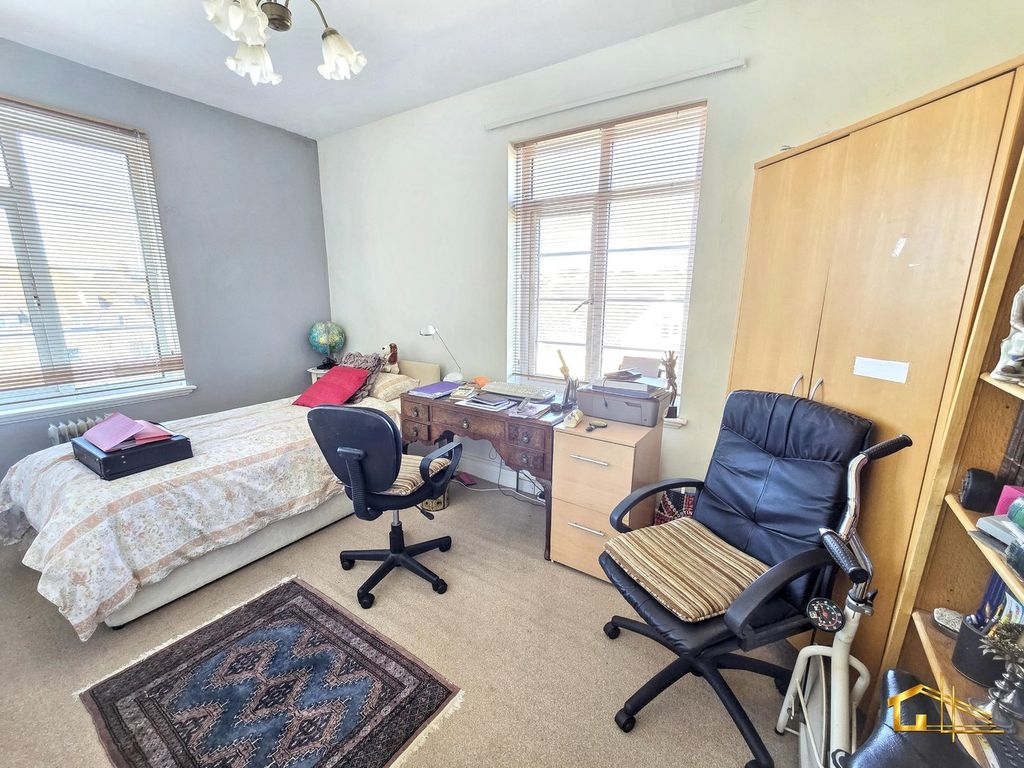Additional image 17 of 2 bed flat for saleMotcombe Court, Bedford Avenue, Bexhill-On-Sea TN40
