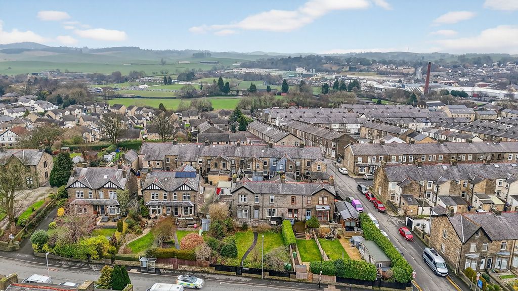 Additional image 2 of 4 bed semi-detached house for saleGisburn Road, Barnoldswick BB18