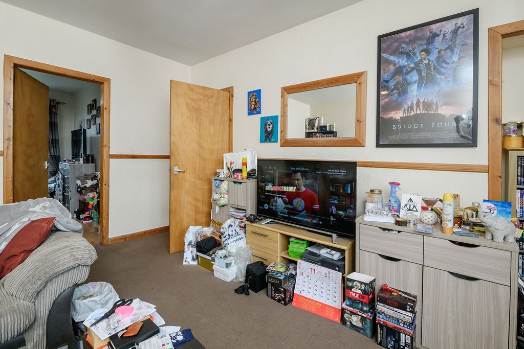 Additional image 4 of 2 bed flat for saleKingsmills, Elgin IV30