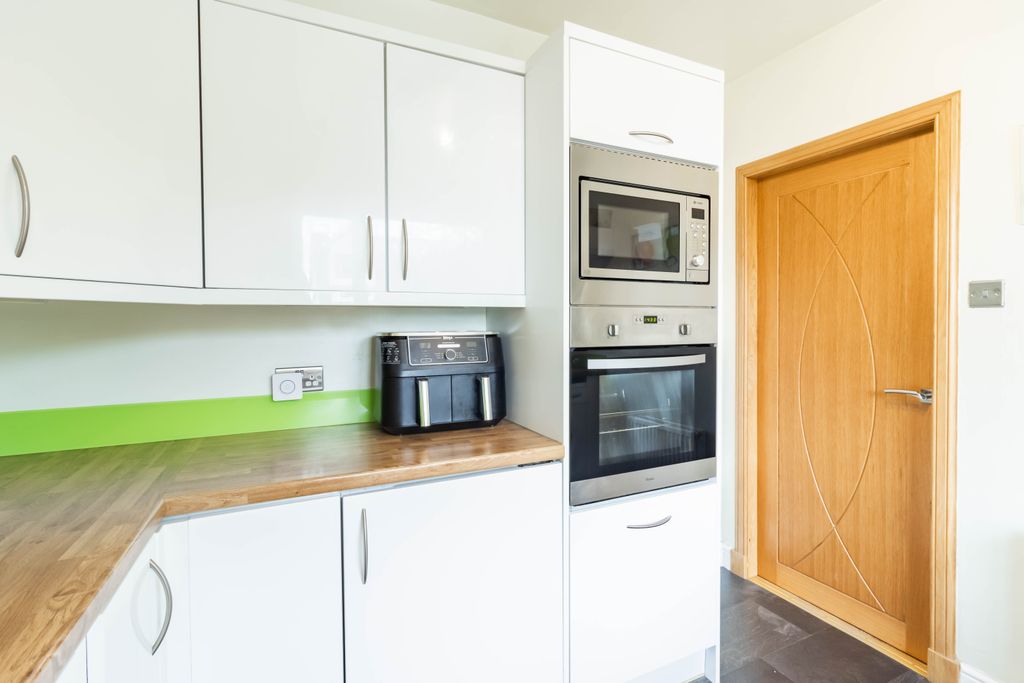 Additional image 9 of 3 bed semi-detached house for saleHillhead Road, Monikie, Dundee DD5