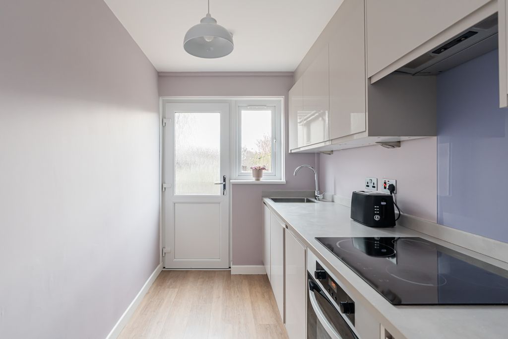 Additional image 5 of 1 bed flat for sale49 St Katharine's Brae, Edinburgh EH16