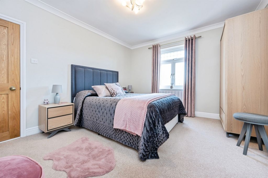 Additional image 19 of 4 bed detached house for saleMarroway, Weston Turville, Aylesbury HP22