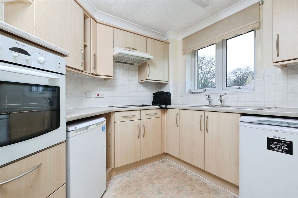 Additional image 4 of 1 bed flat for saleAire Valley Court, Bingley BD16