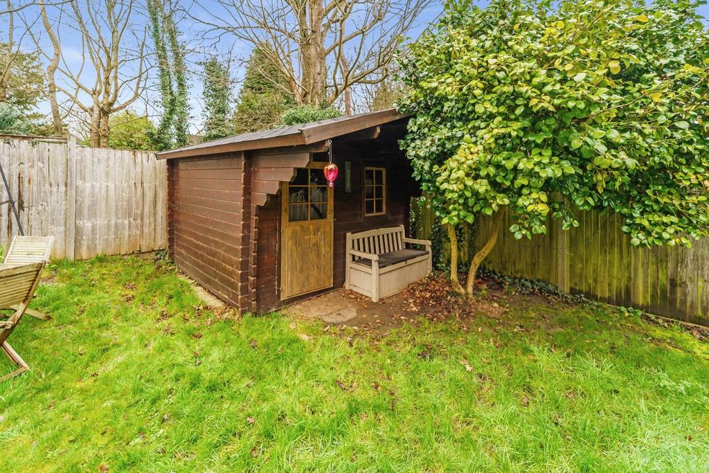 Additional image 14 of 4 bed end terrace house for saleThornfield Road, Banstead SM7