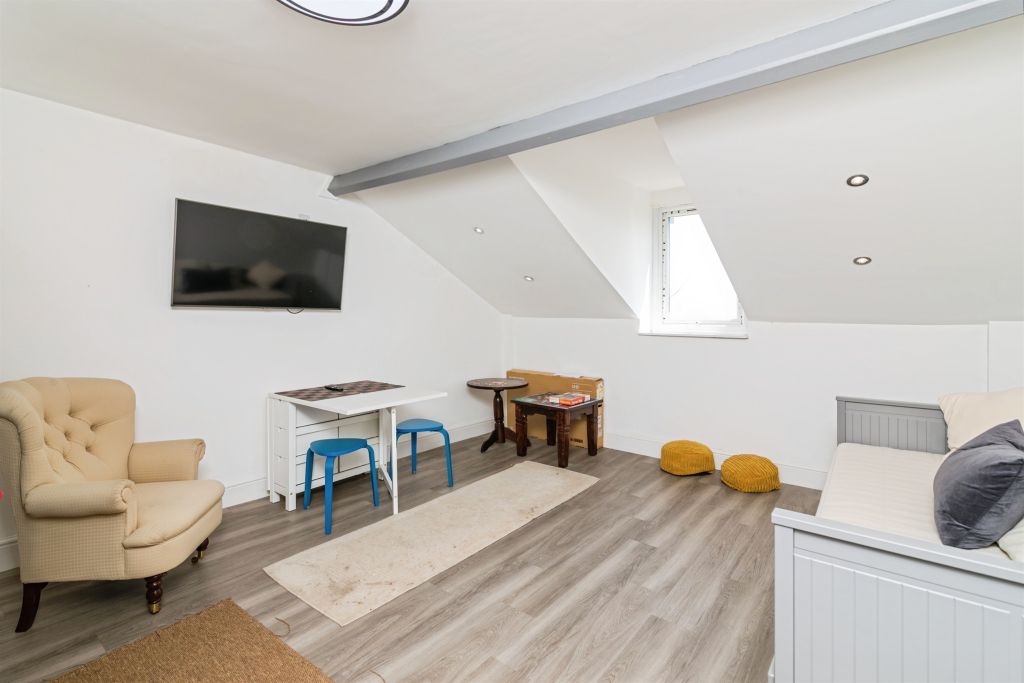 Additional image 15 of 1 bed flat for saleKirkley Cliff, Lowestoft NR33