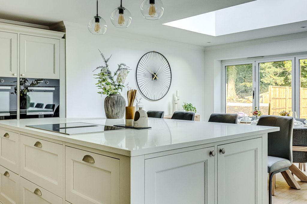 Additional image 14 of 6 bed detached house for saleNashlea Farm, Poors Lane North, Benfleet SS7