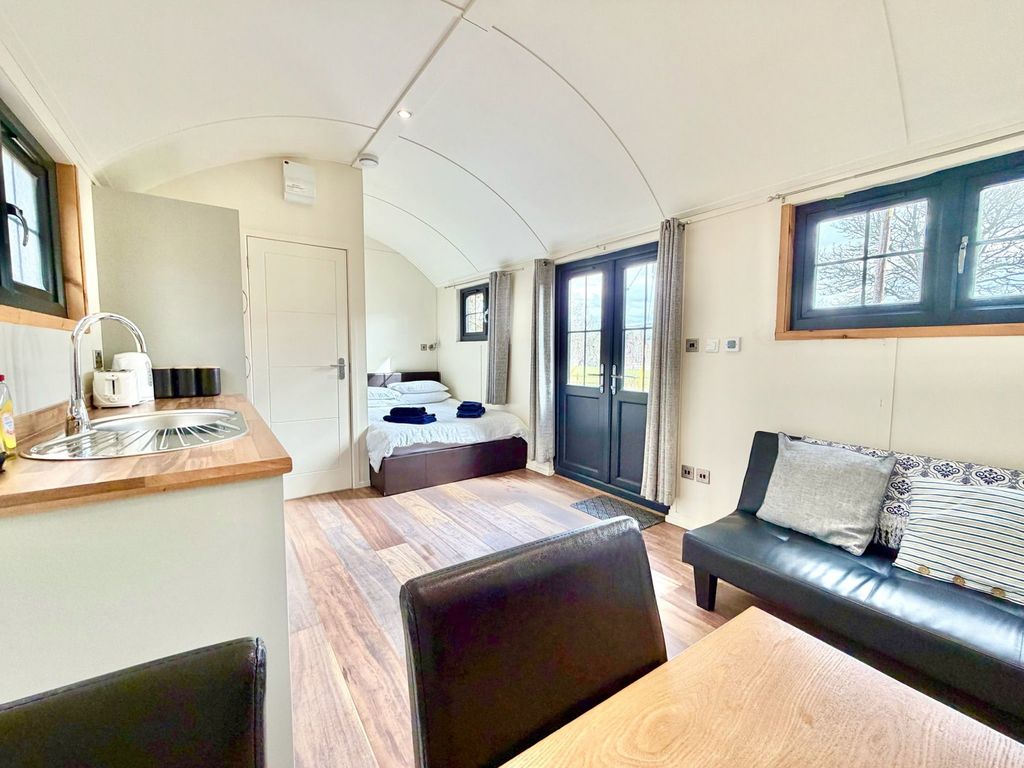 Additional image 18 of 2 bed cottage for sale4 Beaufort Farm Cottage, Kiltarlity, Beauly IV4