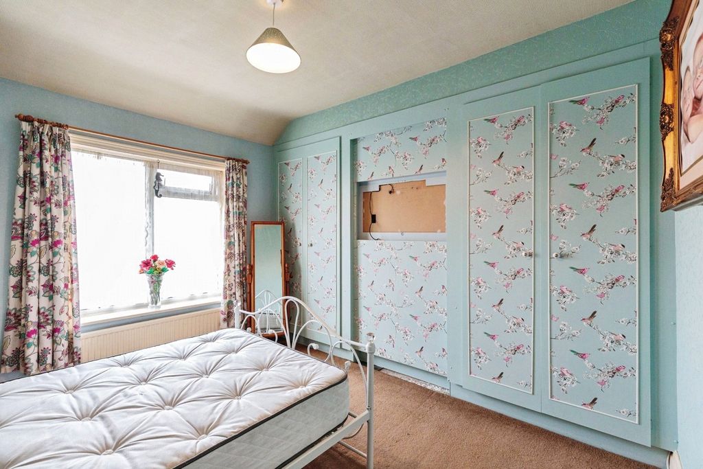 Additional image 8 of 3 bed semi-detached house for saleLord Street, Lytham St. Annes, Lancashire FY8