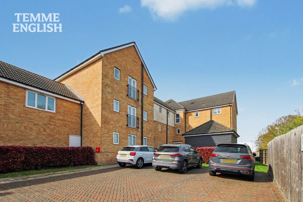 Additional image 17 of 2 bed flat for saleSchool Avenue, Dunton Fields, Laindon SS15