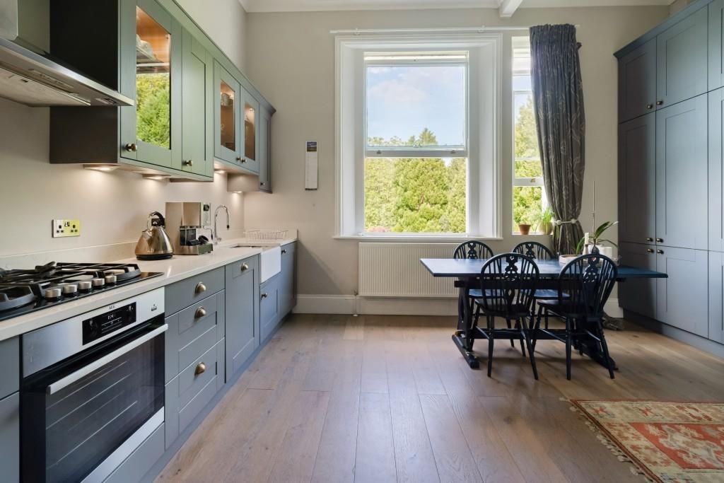 Additional image 6 of 2 bed flat for salePixham Lane, Dorking RH4