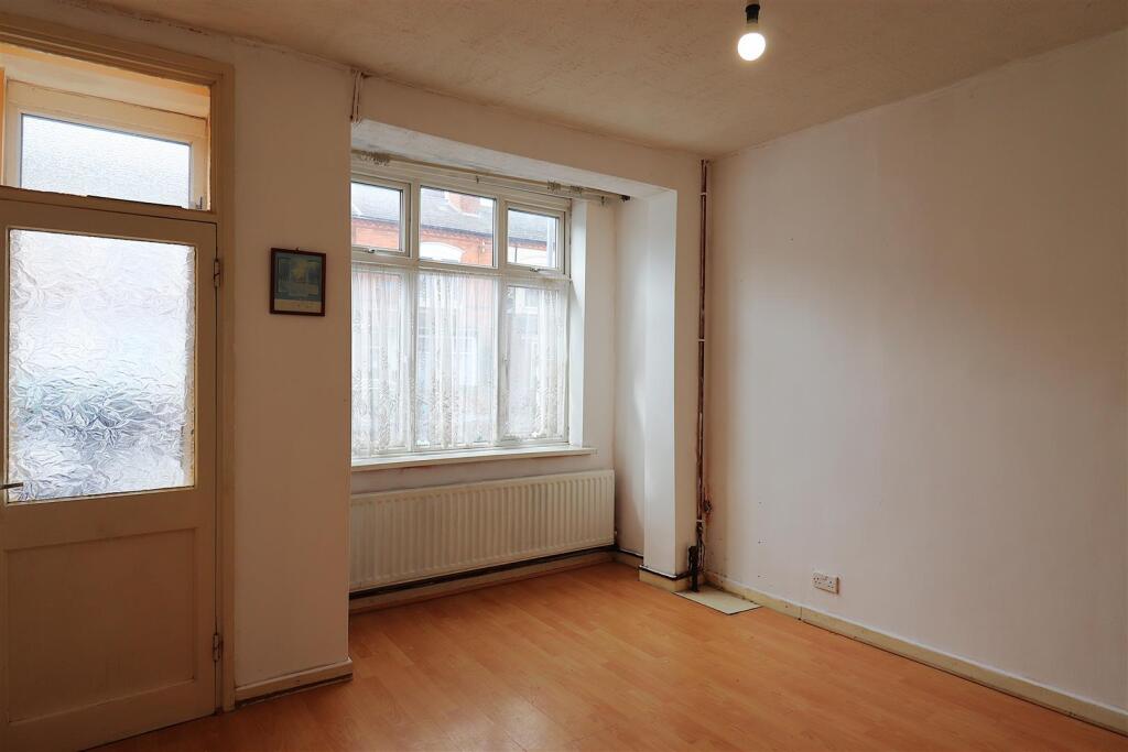 Rosefield Road B67 6DU