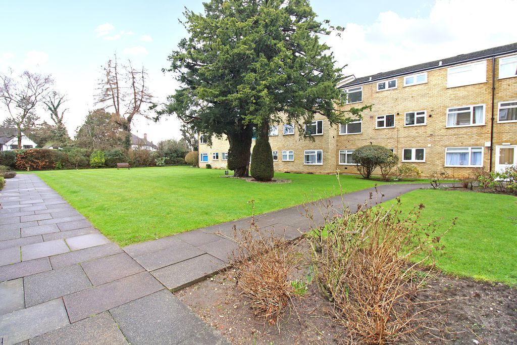 Additional image 13 of 2 bed flat for saleWoodmansterne Lane, Banstead SM7