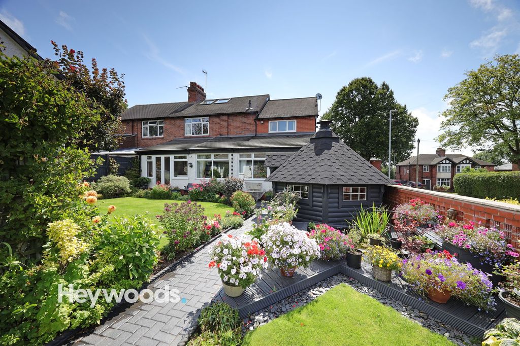 Additional image 53 of 6 bed semi-detached house for saleKingsway West, Westlands, Newcastle Under Lyme ST5