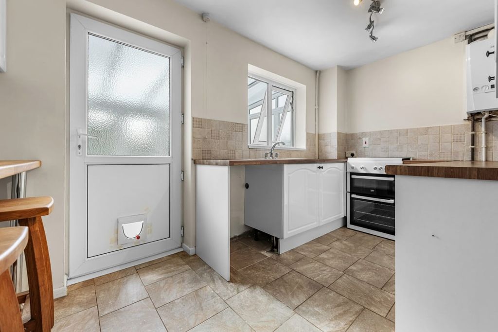 Additional image 8 of 2 bed semi-detached house for saleHeol Y Pia, Caerphilly CF83