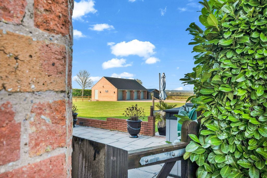 Additional image 39 of 4 bed barn conversion for saleHome Farm Courtyard, Castle Donington, Derby DE74