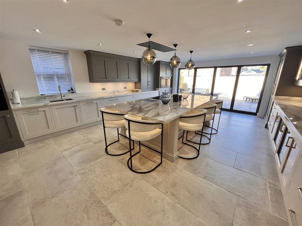 Additional image 4 of 3 bed property for saleHeyes Lane, Alderley Edge SK9