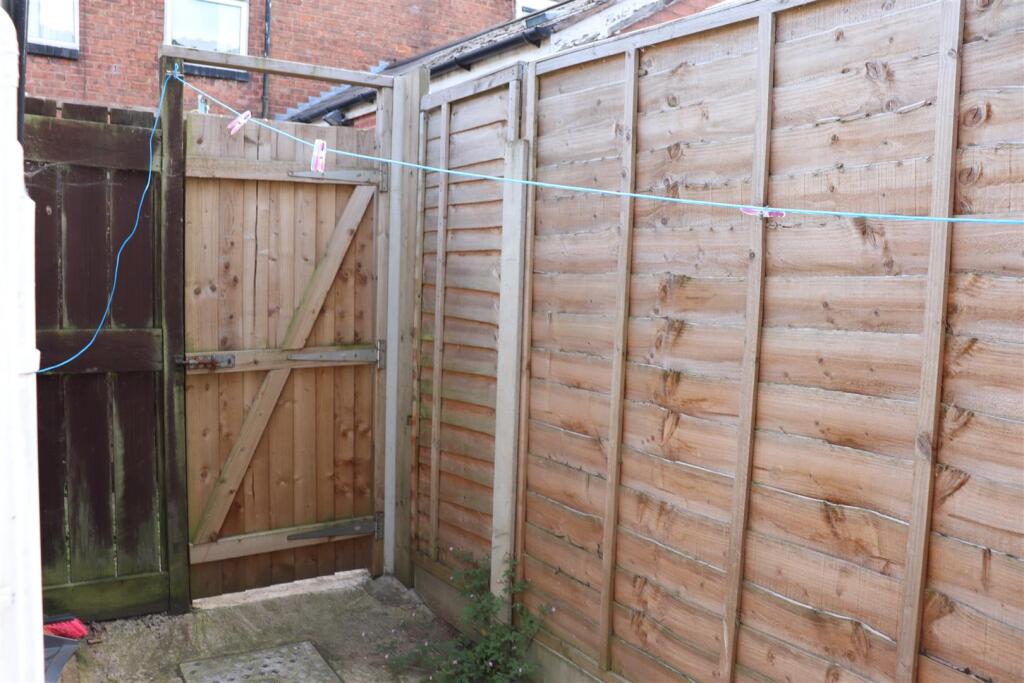 Additional image 11 of Daisy Road, Birmingham