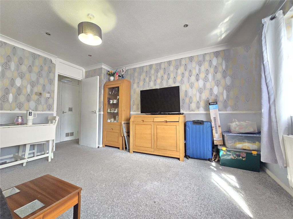Additional image 6 of 2 bed maisonette for saleCarlcroft, Wilnecote, Tamworth, Staffordshire B77