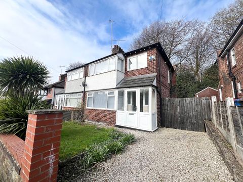 Castleway, Salford M6
