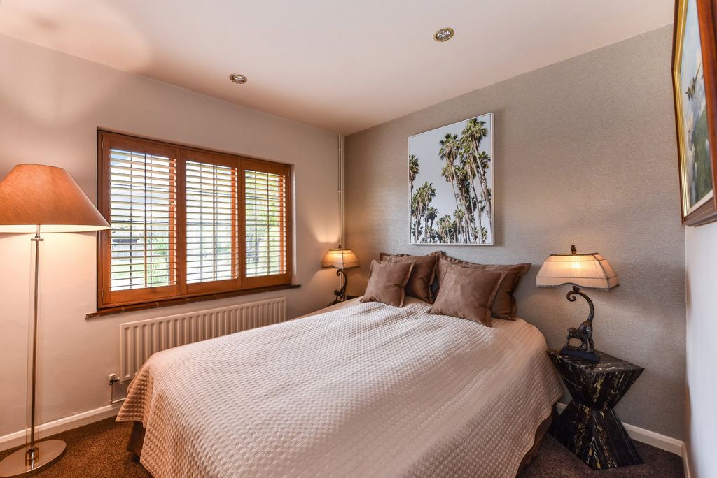 Additional image 18 of 4 bed detached house for saleWest Chiltington Lane, Billingshurst, West Sussex RH14