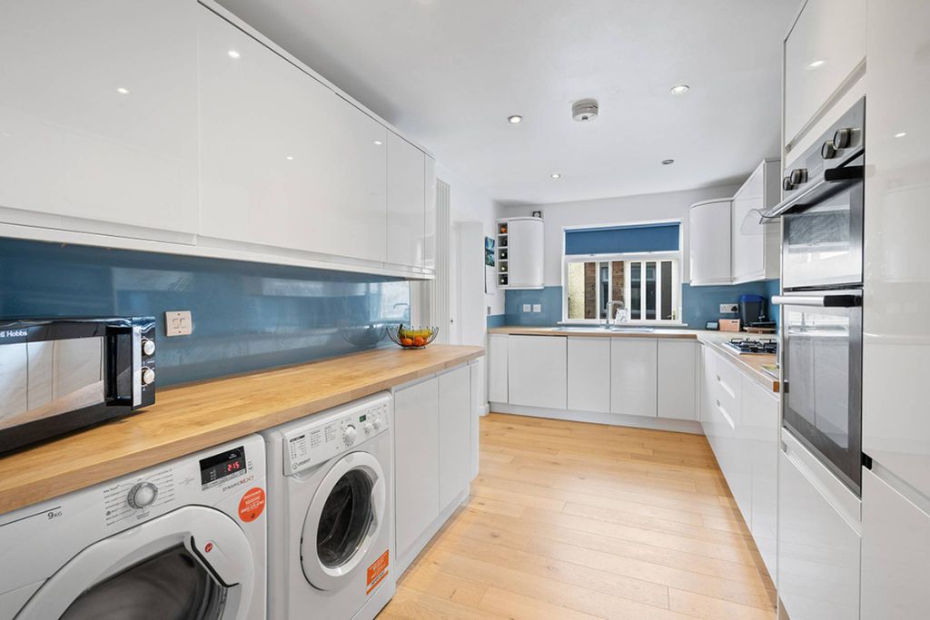Additional image 7 of 4 bed semi-detached house for saleNether Currie Crescent, Currie, Edinburgh EH14