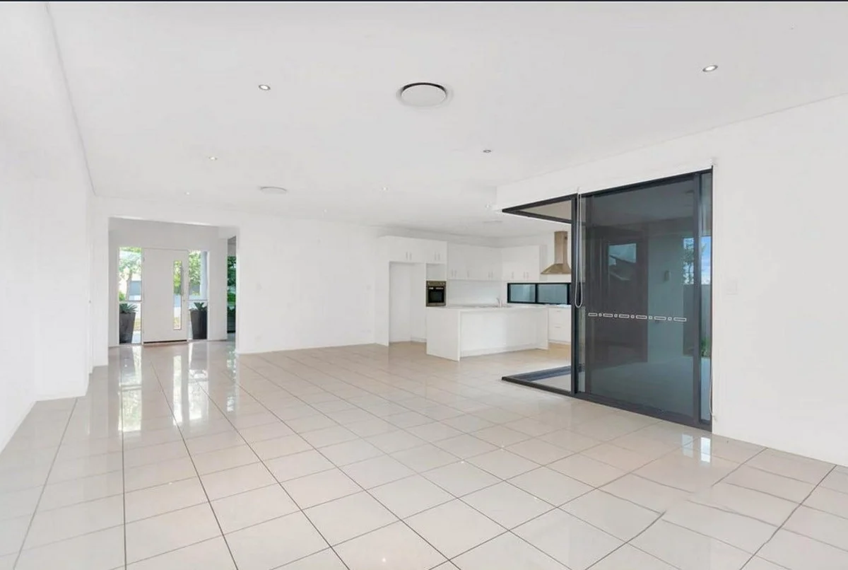 79 Waterside Drive, Springfield Lakes QLD 4300 photo 4