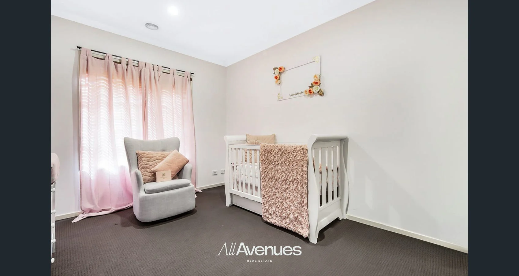28 Abrus Cct, Cranbourne North VIC 3977 photo 4