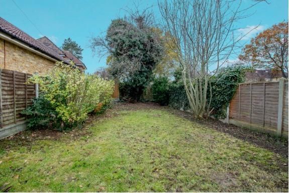 Additional image 12 of 2 bed flat for saleWoodfield Road, Hadleigh SS7