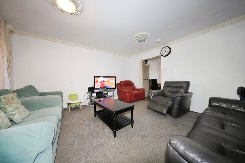 Additional image 5 of 4 bed detached house for saleBabors Field, Bilston, West Midlands WV14