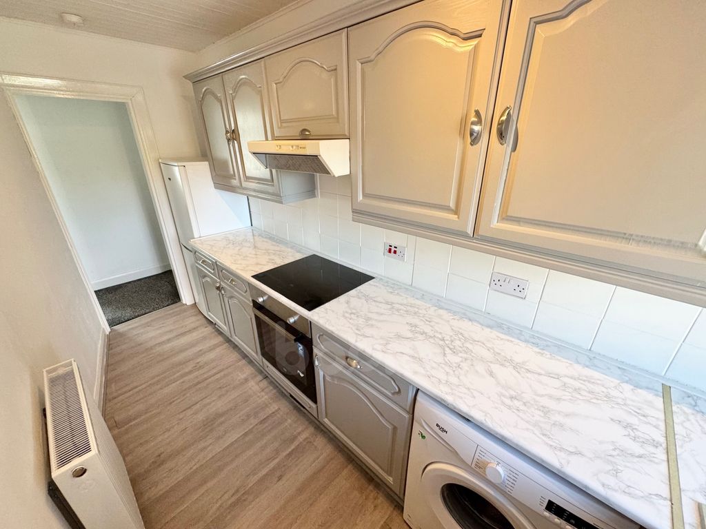 Additional image 13 of 1 bed flat for saleKnoxville Road, Kilbirnie KA25