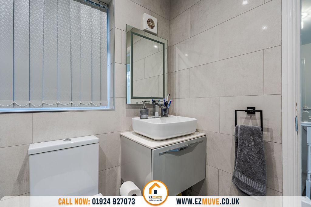 Additional image 15 of 3 bed detached house for salePlover Drive, Batley WF17