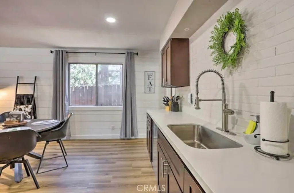 Additional image 4 of 304 E Fairway Blvd, Big Bear City, CA 92314