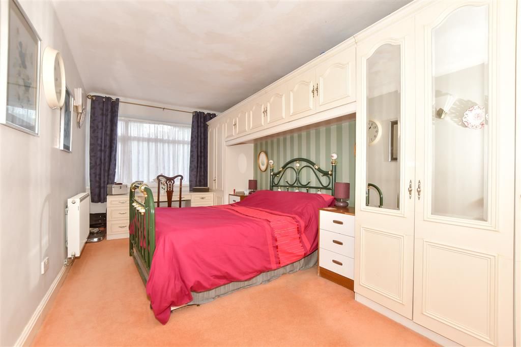 Additional image 9 of 5 bed detached house for saleGrenham Bay Avenue, Minnis Bay, Birchington, Kent CT7