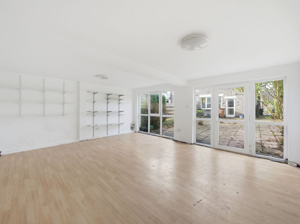Additional image 15 of 3 bed semi-detached house for sale16 Juniper Avenue, Juniper Green, Edinburgh EH14