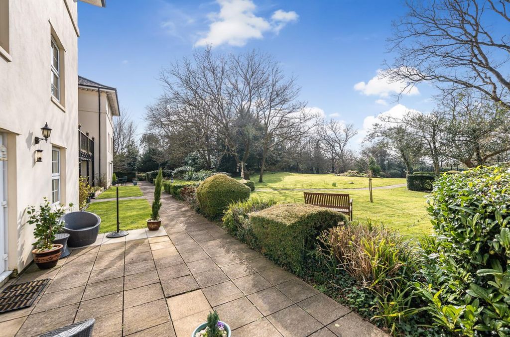 Additional image 11 of 3 bed flat for saleGravel Hill Road, Yate, Bristol BS37