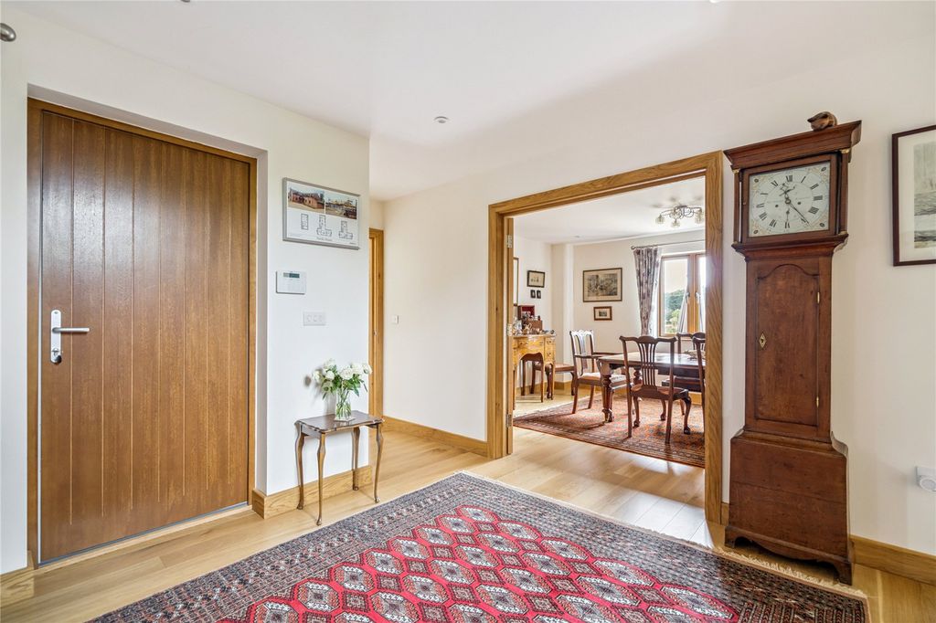 Additional image 7 of 4 bed detached house for saleRossway, Berkhamsted, Hertfordshire HP4