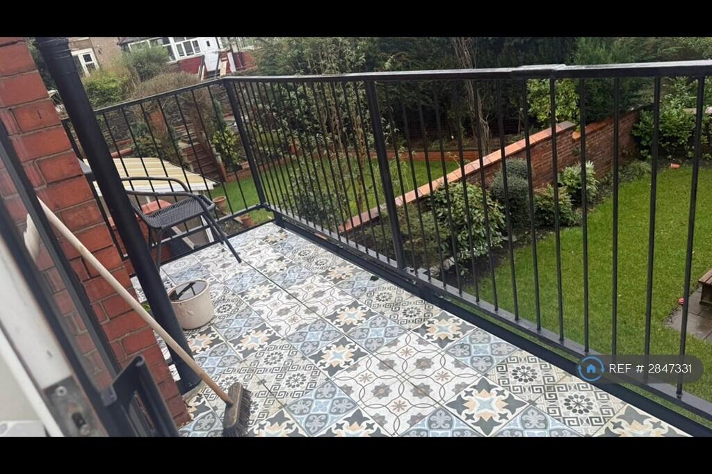 Additional image 44 of Billinge Avenue, Blackburn, BB2
