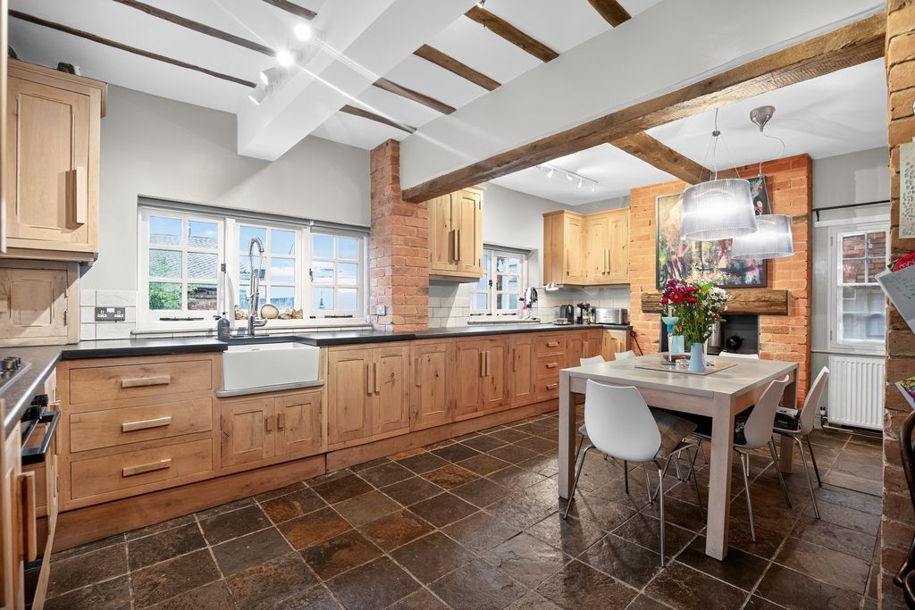 Additional image 5 of 4 bed detached house for saleClapgun Street, Castle Donington DE74