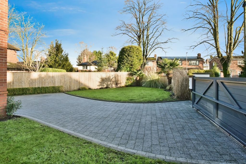 Additional image 7 of 3 bed semi-detached house for saleCrescent Road, Alderley Edge, Cheshire SK9